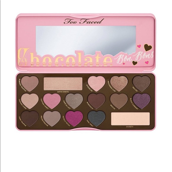 Too faced makeup - Picture 3 of 4